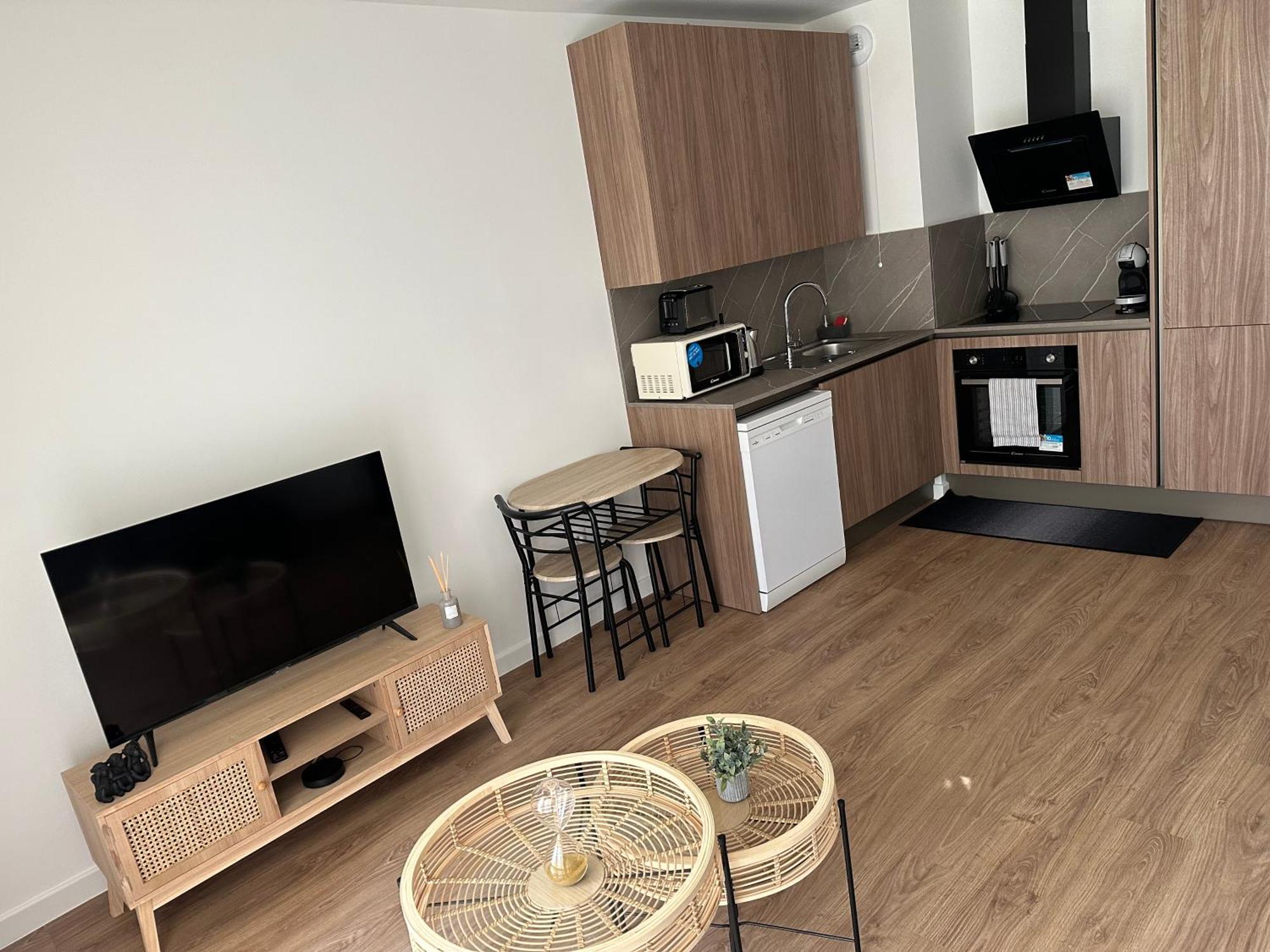 Appartement 2 Pieces Neuf Avec Sont Jardin Prive Франконвил Екстериор снимка
